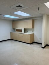 702 S Beretania St, Honolulu, HI for lease Building Photo- Image 1 of 5