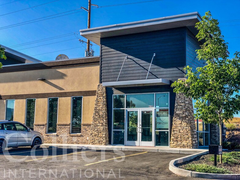 6490 S Eisenman Rd, Boise, ID à vendre - Photo du bâtiment - Image 2 de 4