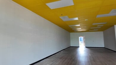 6035 Peachtree Rd, Atlanta, GA for lease - Commercial Listing Video