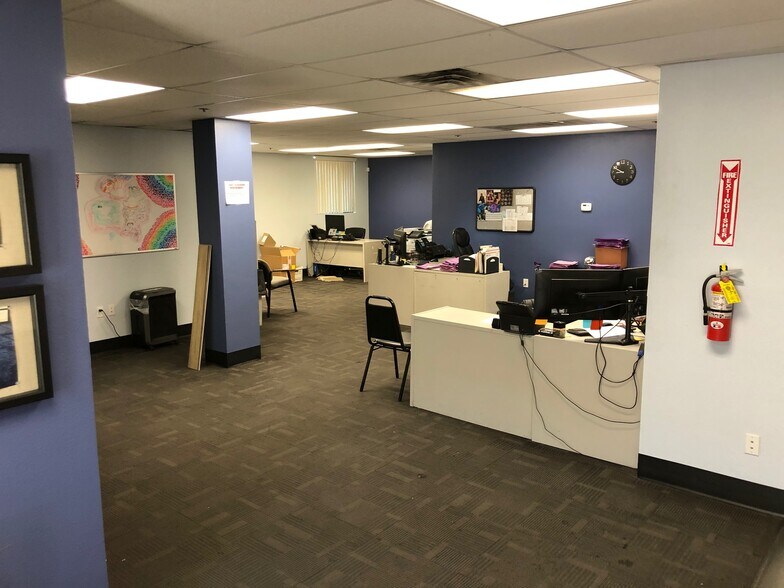 5375 Procyon St, Las Vegas, NV à louer - Photo intérieure - Image 3 de 31