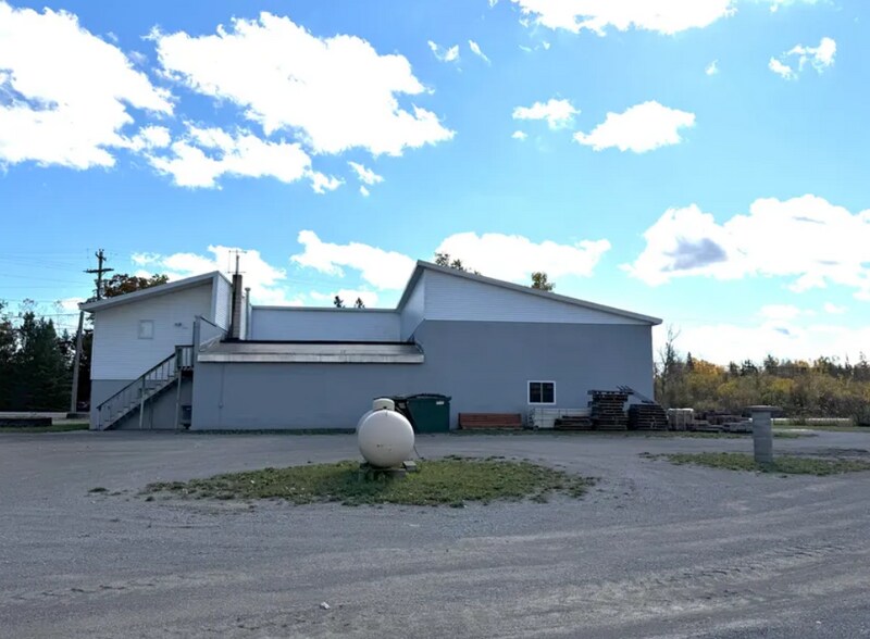 4782 Werth Rd, Alpena, MI à vendre - Photo du bâtiment - Image 3 de 11