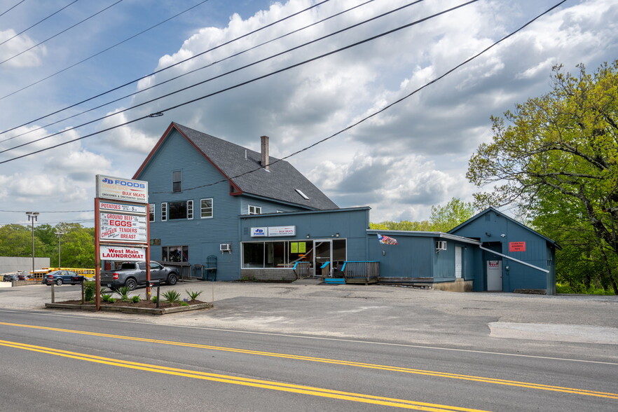 188 W Main St, Hillsborough, NH for lease - Building Photo - Image 2 of 7