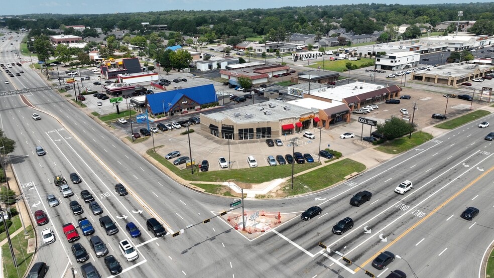 4249 S Broadway Ave, Tyler, TX for sale - Building Photo - Image 2 of 6