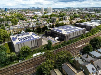 Plus de détails pour 2-2A Hartley Ave, Londres - Bureau à louer