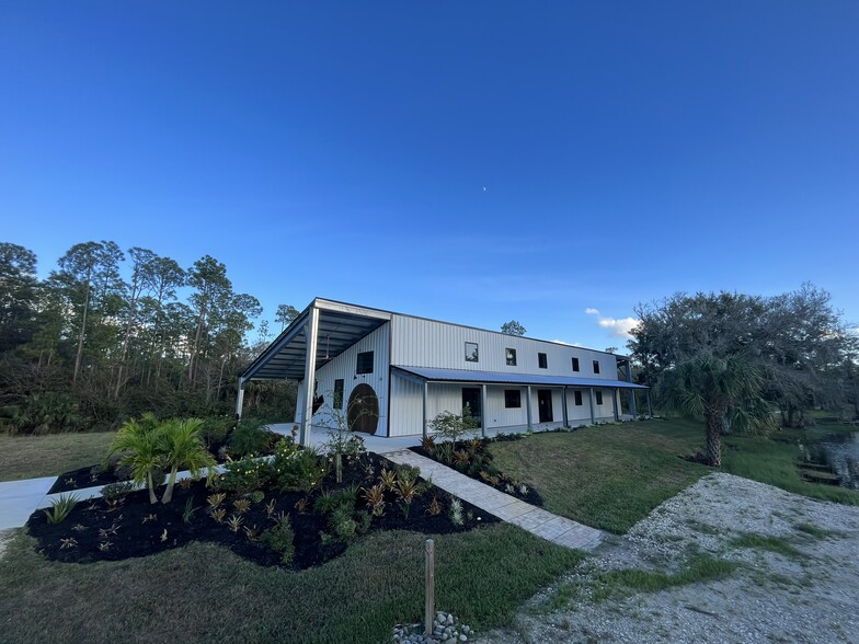 20948 Corkscrew Rd, Estero, FL à vendre - Photo du b timent - Image 3 de 49