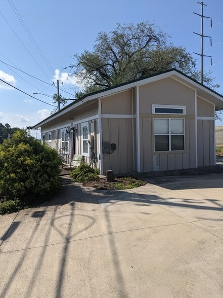8514 Whitesburg Dr SW, Huntsville, AL for lease - Building Photo - Image 3 of 8