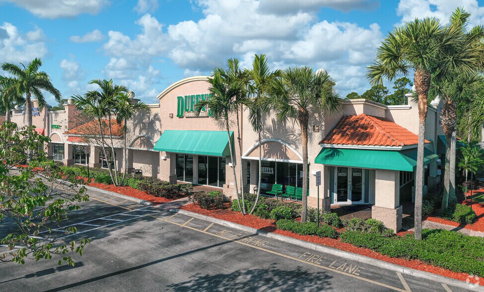 4800 W Hillsboro Blvd, Coconut Creek, FL à louer - Photo principale - Image 2 de 7