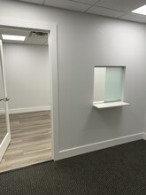 2501 E Commercial Blvd, Fort Lauderdale, FL for lease Interior Photo- Image 1 of 6