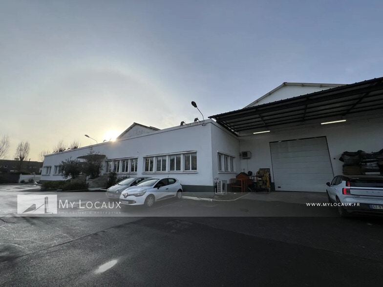 Flex in Gennevilliers for lease - Building Photo - Image 1 of 13