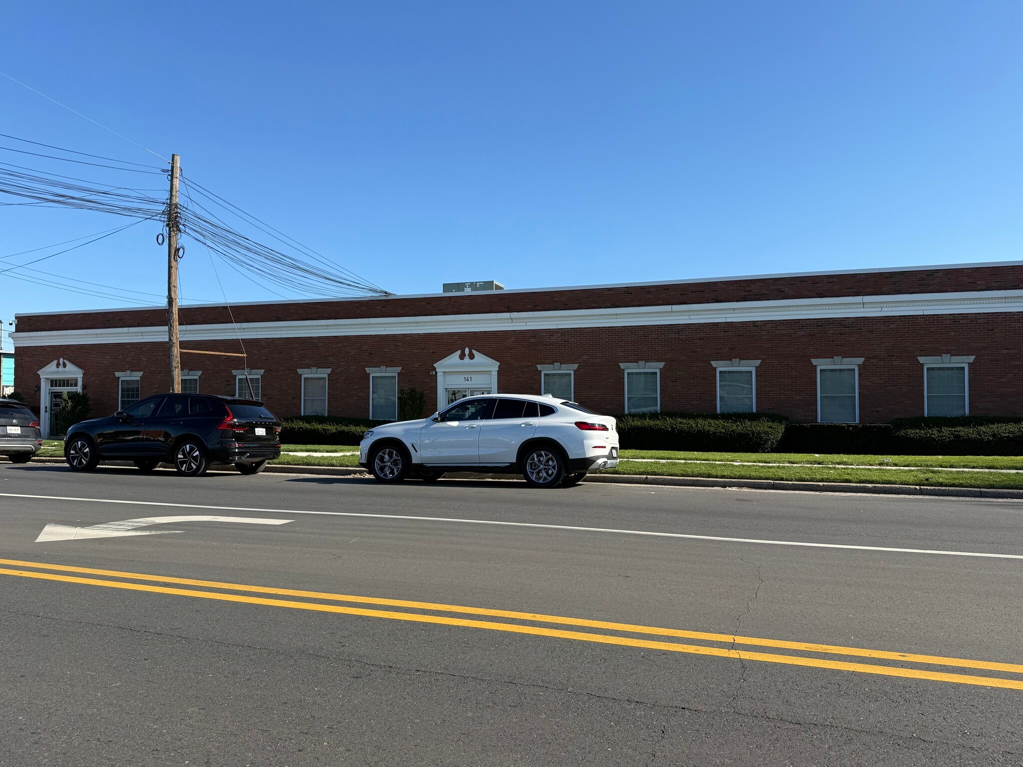 141 Central Ave, Farmingdale, NY à louer Photo intérieure- Image 1 de 12