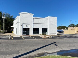 Plus de détails pour 2105 10th Ave, Haleyville, AL - Commerce de détail à louer