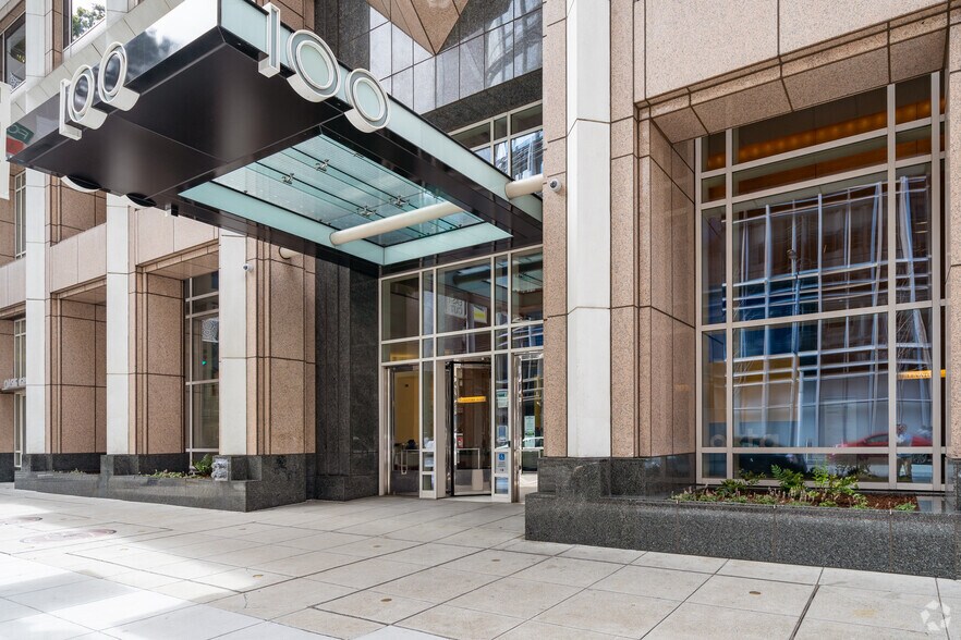 100 First St, San Francisco, CA à louer - Photo du bâtiment - Image 2 de 3