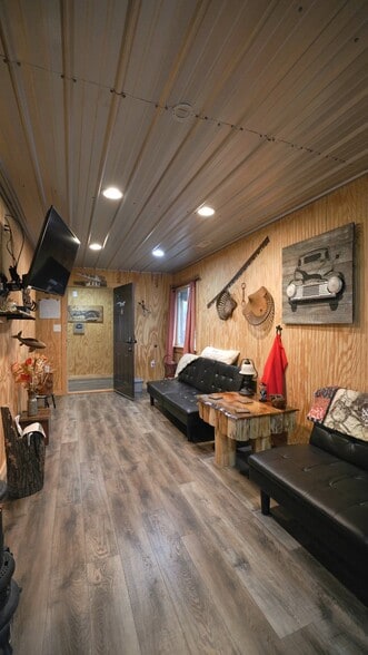 714 N Saint Mary St, Pilot Knob, MO à vendre - Vidéo sur l’inscription commerciale - Image 2 de 83