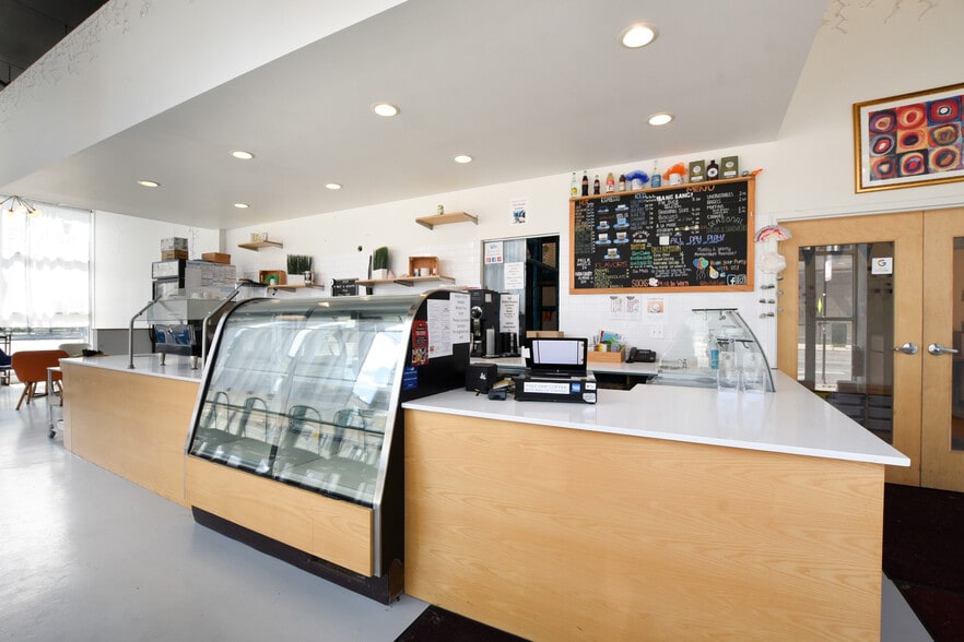 2800 W North Ave, Chicago, IL for sale - Interior Photo - Image 3 of 25