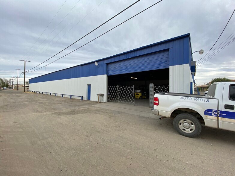 839 Emerson Ave, Calexico, CA à vendre - Photo du bâtiment - Image 3 de 13