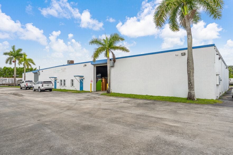 150 SW 14th Ave, Homestead, FL for sale - Building Photo - Image 2 of 20