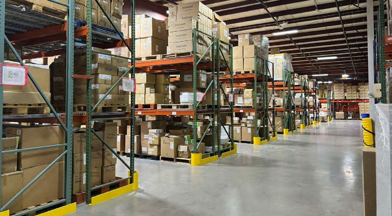 13 Sterling Rd, North Billerica, MA for sale - Interior Photo - Image 3 of 6