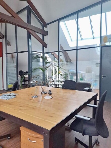 Bureau dans Nantes à louer - Photo du bâtiment - Image 2 de 9