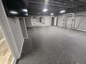 712 Oak St, Gainesville, GA à louer Photo intérieure- Image 1 de 2