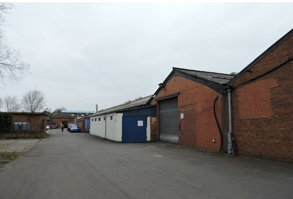 58-60 Arthur St, Redditch for lease Primary Photo- Image 1 of 8