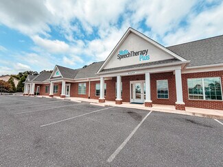 Plus de détails pour 100 Red Oak Drive, Staunton, VA - Bureau à vendre