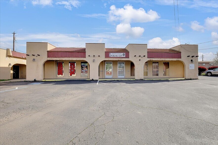 525 Plumas St, Yuba City, CA à vendre - Photo du bâtiment - Image 3 de 15