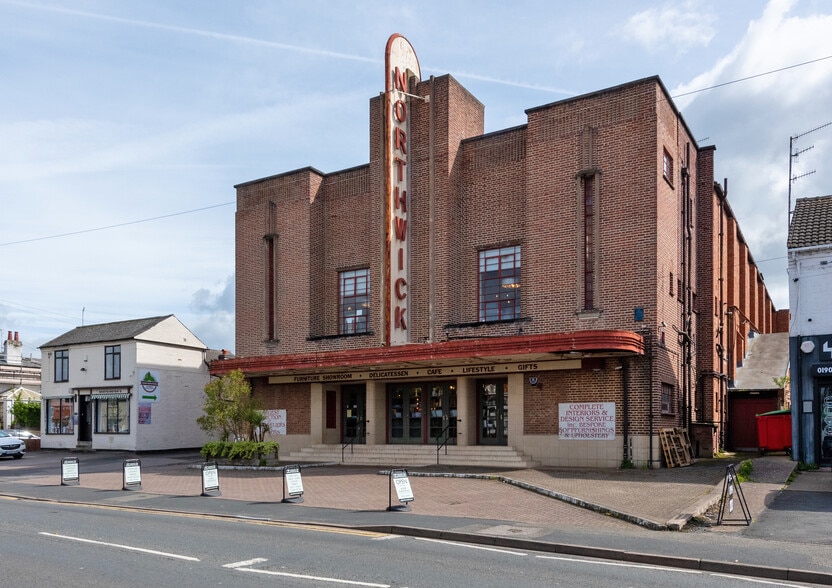 142 Ombersley Rd, Worcester for sale - Building Photo - Image 1 of 24