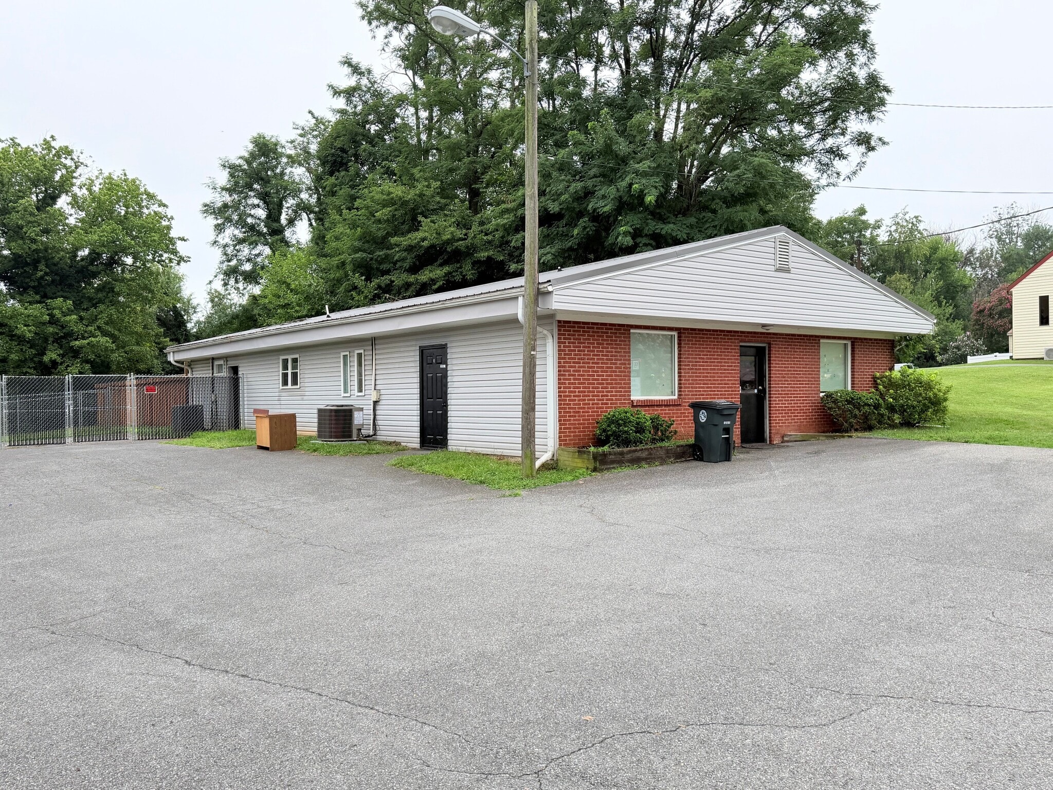 1818 Memorial Ave, Lynchburg, VA for sale Building Photo- Image 1 of 6