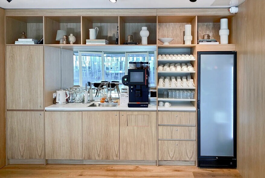 612 Rue De La Chaude Rivière, Lille for lease - Building Photo - Image 2 of 34