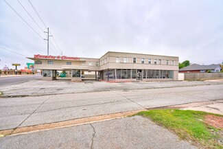 Plus de détails pour 3131 N May Ave, Oklahoma City, OK - Vente au détail à louer