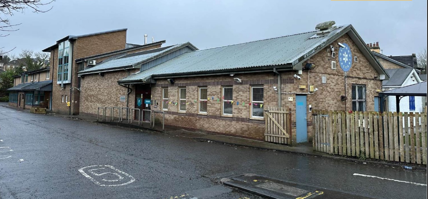 May Ter, Giffnock for lease Primary Photo- Image 1 of 2