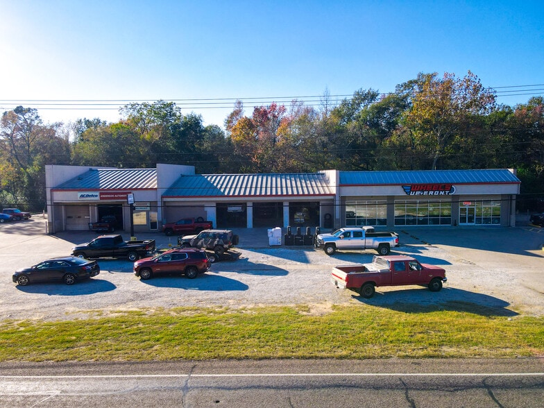 2019 S Southeast Loop 323, Tyler, TX à vendre - Photo du bâtiment - Image 2 de 4