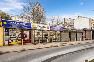 Plus de détails pour Commerce de détail à vendre