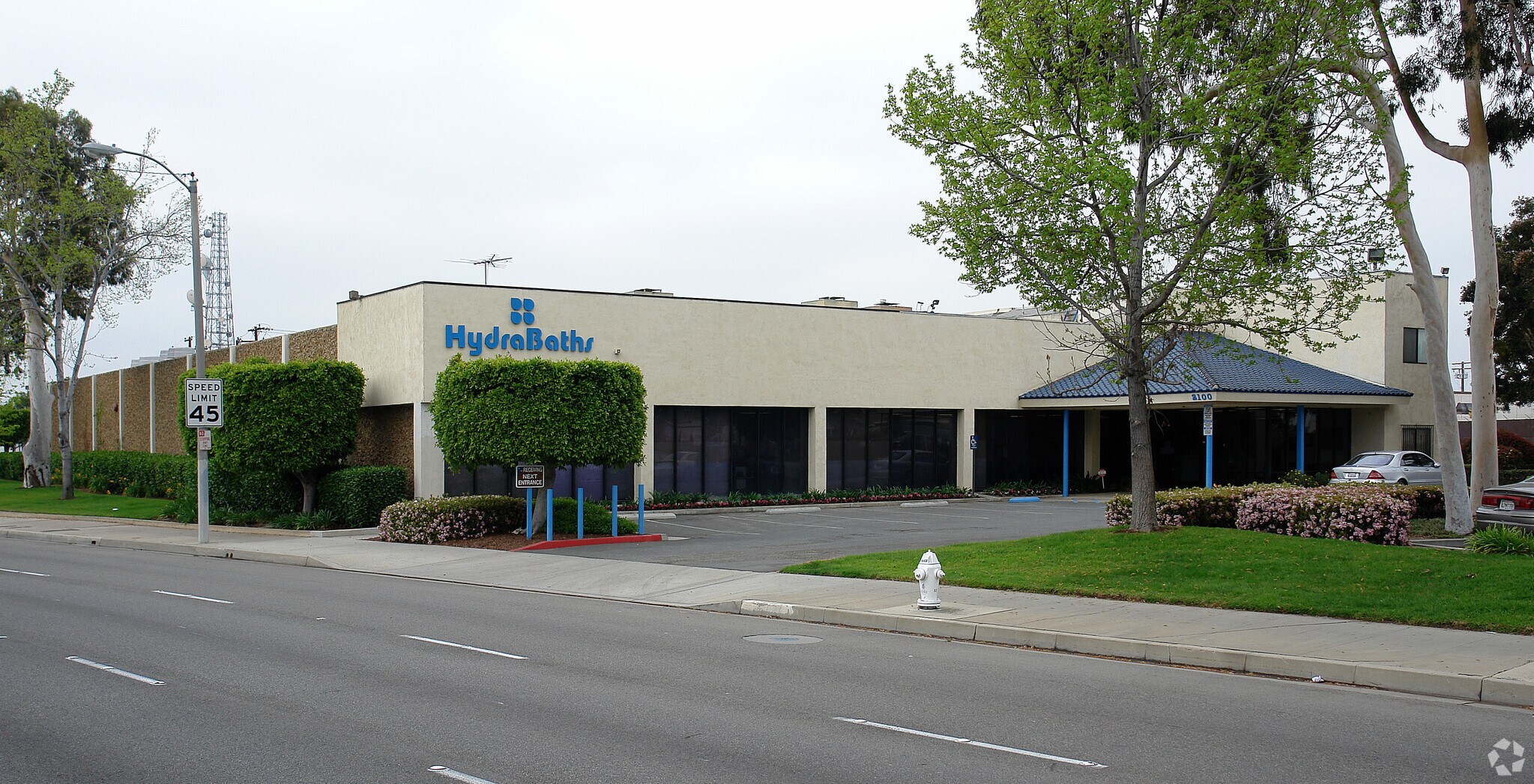 2100 S Fairview St, Santa Ana, CA for lease Primary Photo- Image 1 of 4