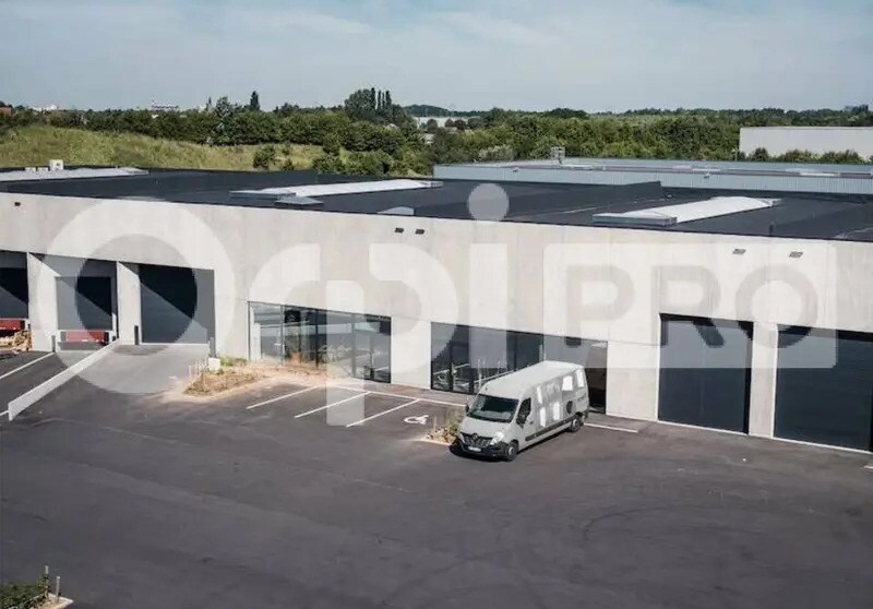 Industrial in Sainghin-en-Mélantois for lease - Building Photo - Image 3 of 6