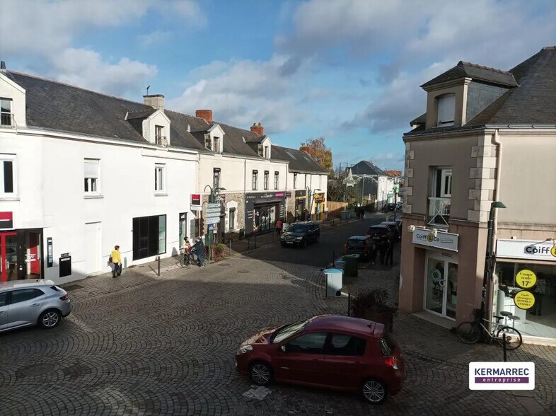Bureau dans Carquefou à louer - Photo du bâtiment - Image 1 de 4