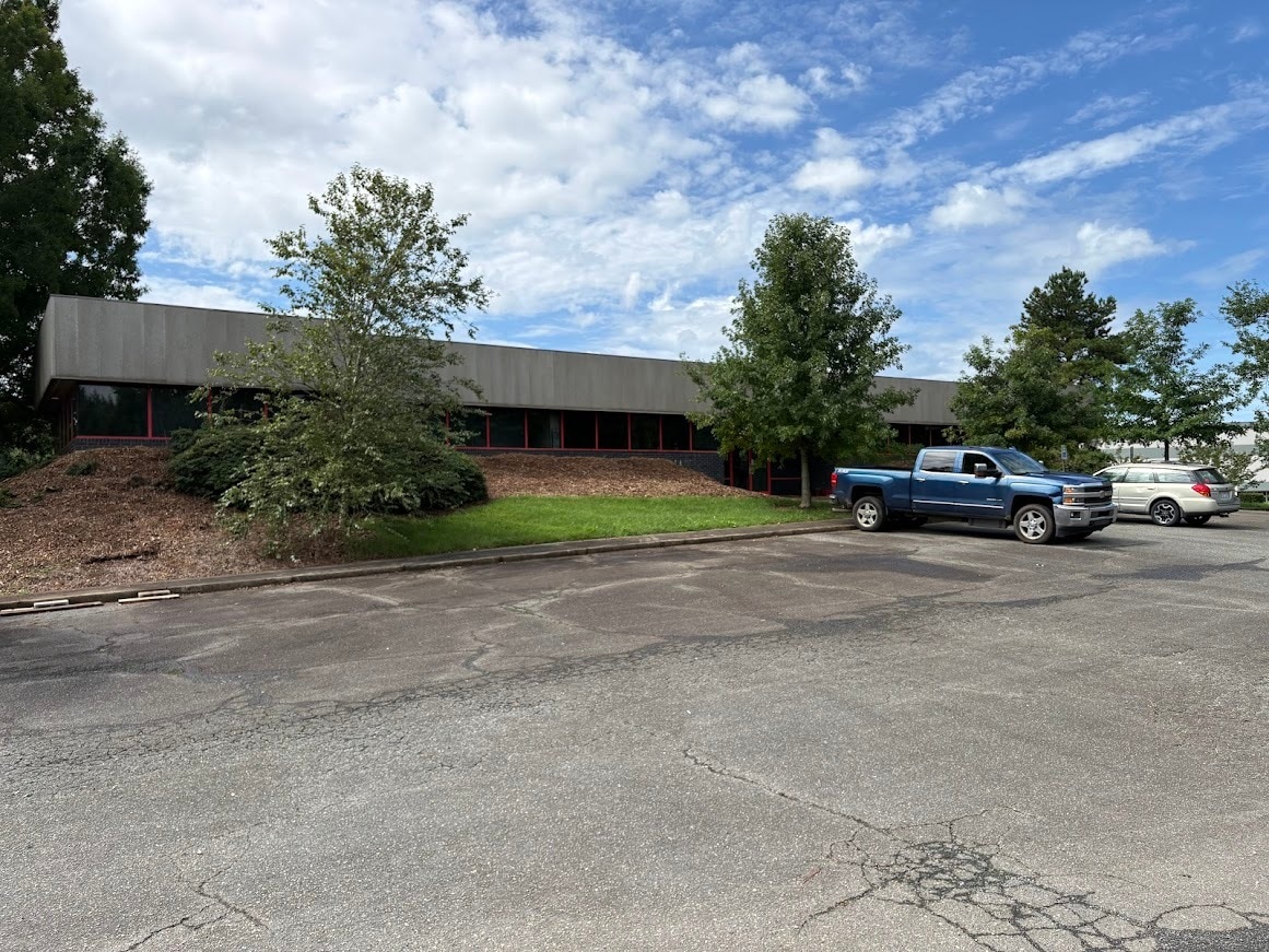 4801 Lark Moore Ct, Charlotte, NC for lease Building Photo- Image 1 of 5