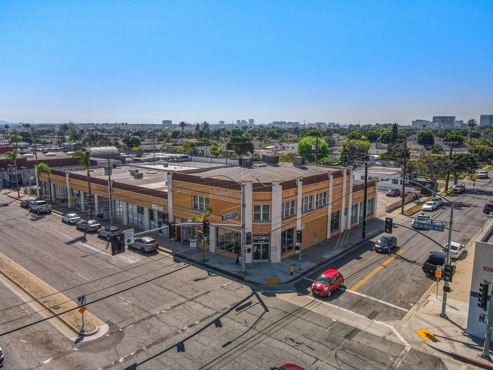 1101-1125 S La Brea Ave, Inglewood, CA for lease Building Photo- Image 1 of 43