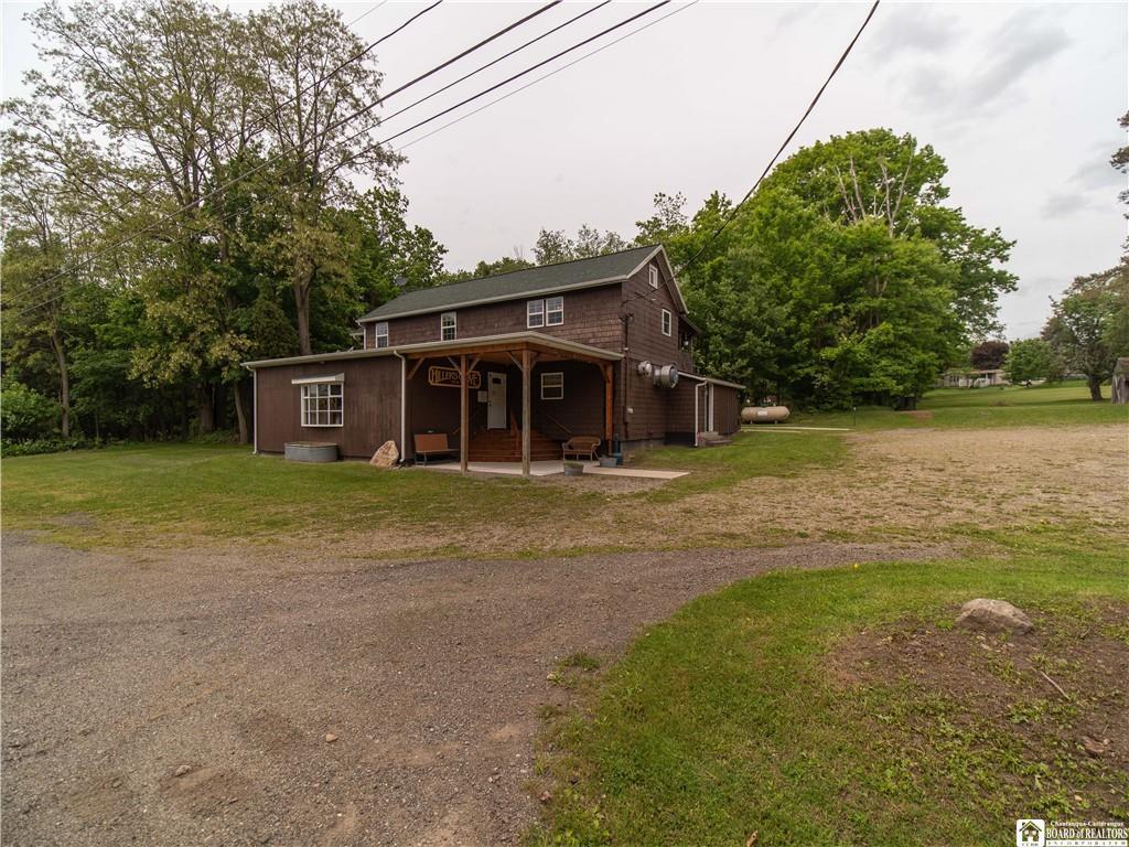 64 Old Fentonville rd, Frewsburg, NY à vendre Photo principale- Image 1 de 50