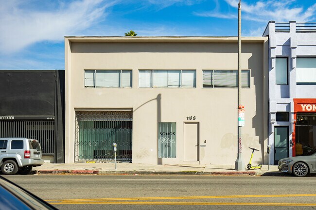 More details for 114-116 S La Brea Ave, Los Angeles, CA - Retail for Lease