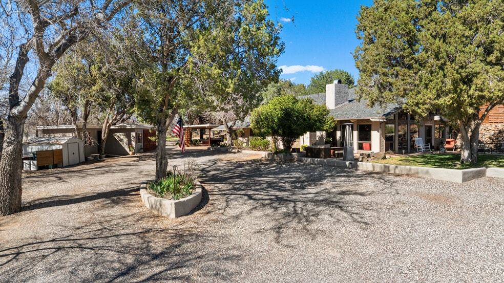 10580 E Swinging Bridge Ln, Cornville, AZ for sale - Building Photo - Image 3 of 81