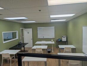 221-223 Stirling Rd, Warren, NJ for lease Interior Photo- Image 2 of 6