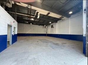 13 West St, East Hanover, NJ for lease Interior Photo- Image 1 of 6