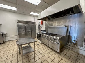 823 California Ave, Wahiawa, HI à louer Photo intérieure- Image 1 de 6