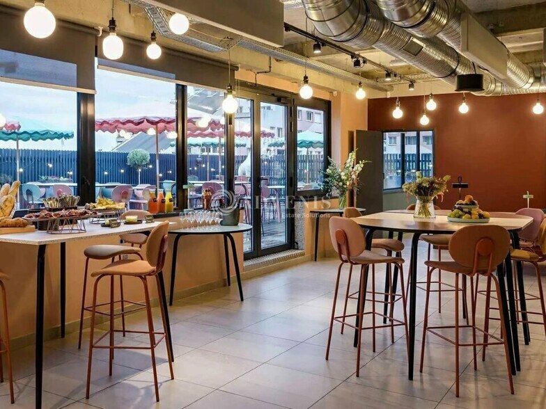 3 Rue Étienne Dolet, Saint-Ouen-sur-Seine à louer - Photo du bâtiment - Image 2 de 12