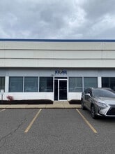 7630-7650 First Pl, Oakwood Village, OH for lease Interior Photo- Image 1 of 4