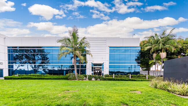 More details for 4035 Via Oro Ave, Long Beach, CA - Industrial for Sale