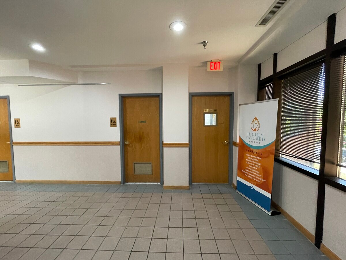 3261 Old Washington Rd, Waldorf, MD 20602 - Unité 2011 -  - Photo intérieure - Image 2 of 4