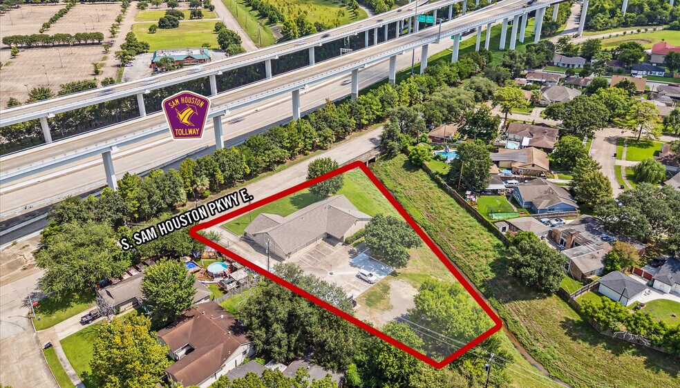 11930 Sam Houston Pky, Houston, TX à vendre - Aérien - Image 2 de 13