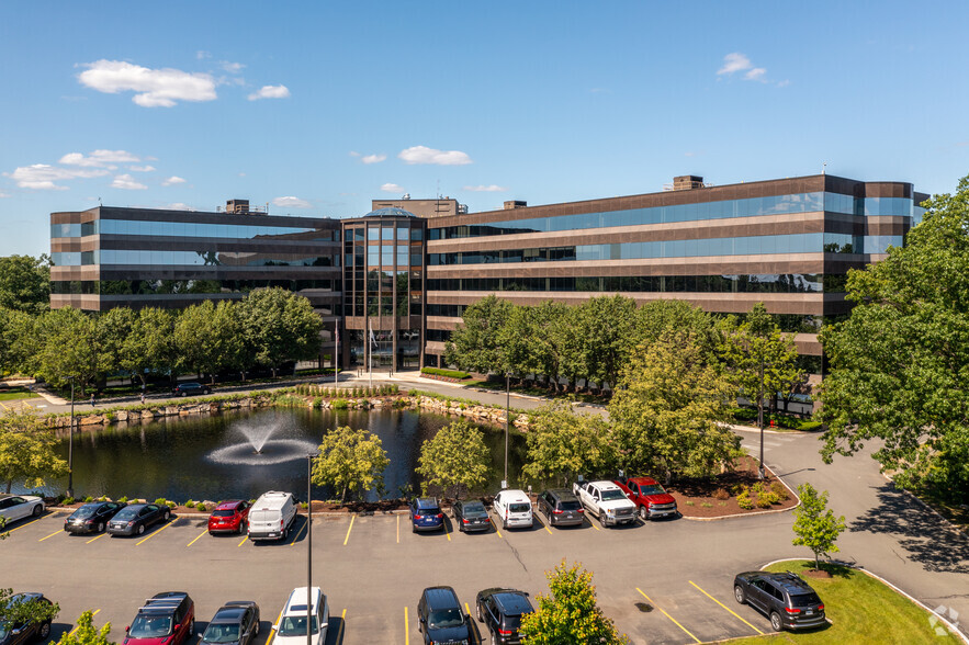 401 Edgewater Pl, Wakefield, MA for lease - Primary Photo - Image 1 of 15